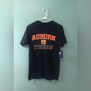 NWT … CHAMPION “Size: S” Auburn Tigers T-Shirt